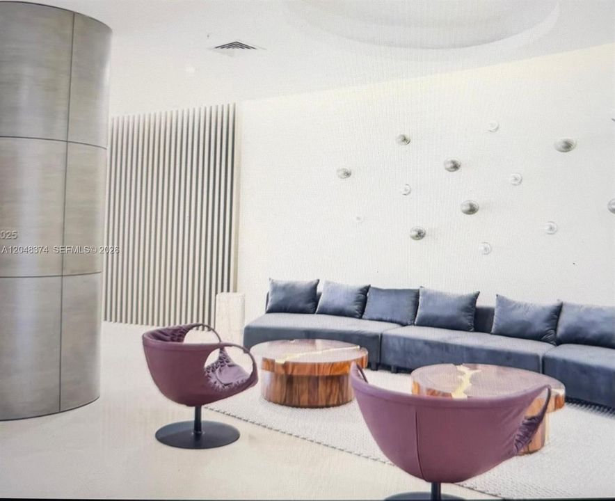For Rent: $7,000 (2 beds, 2 baths, 1056 Square Feet)