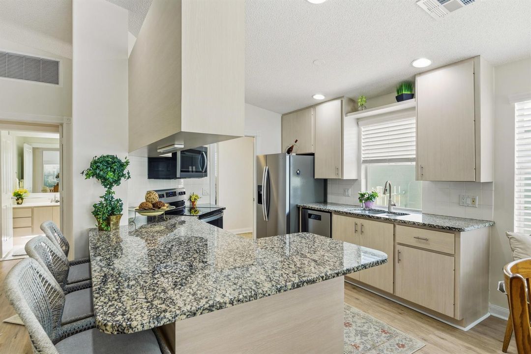 1711 SW Waterfall Blvd_Lisa Webb_29