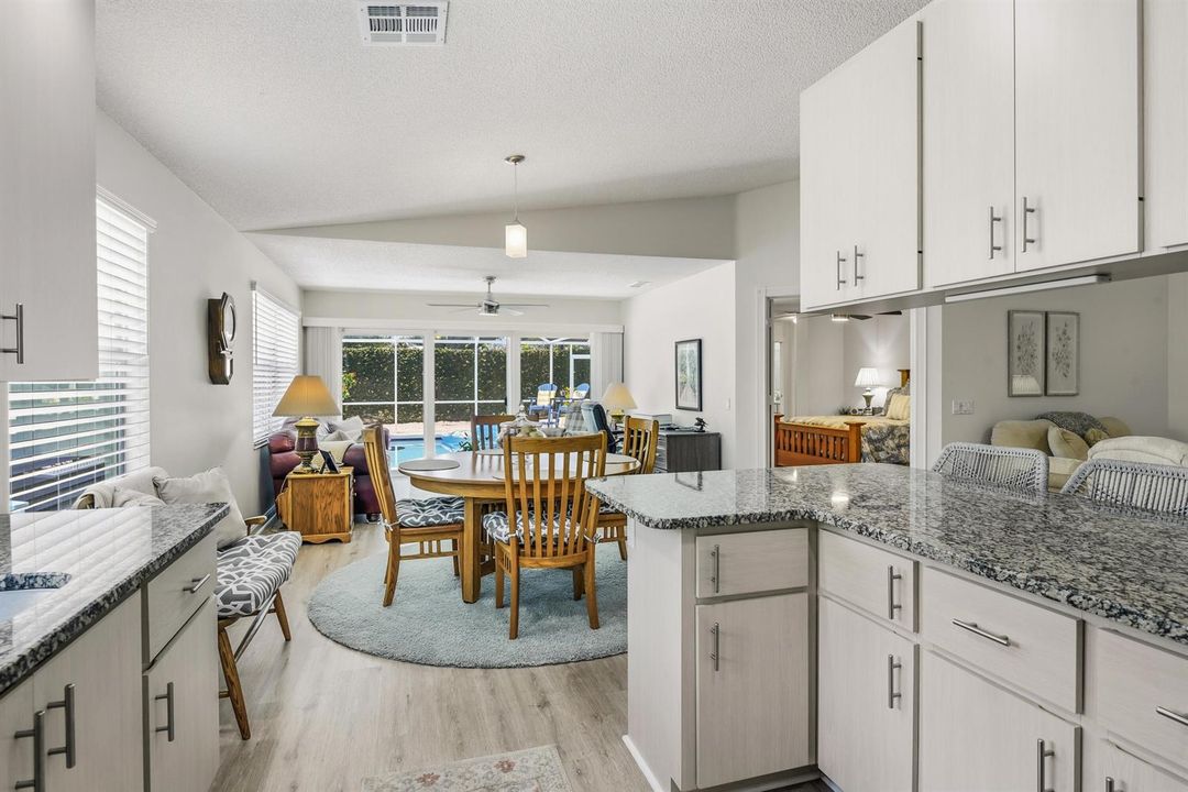 1711 SW Waterfall Blvd_Lisa Webb_40