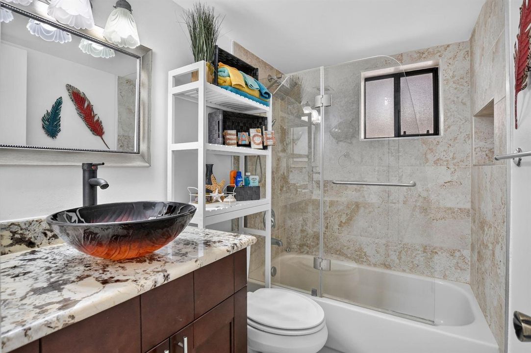 5280 Las Verdes Cir 216