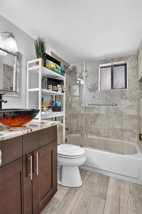 5280 Las Verdes Cir 216