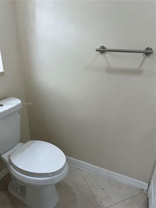 В аренду: $3,000 (3 спален, 2 ванн, 1570 Квадратных фут)