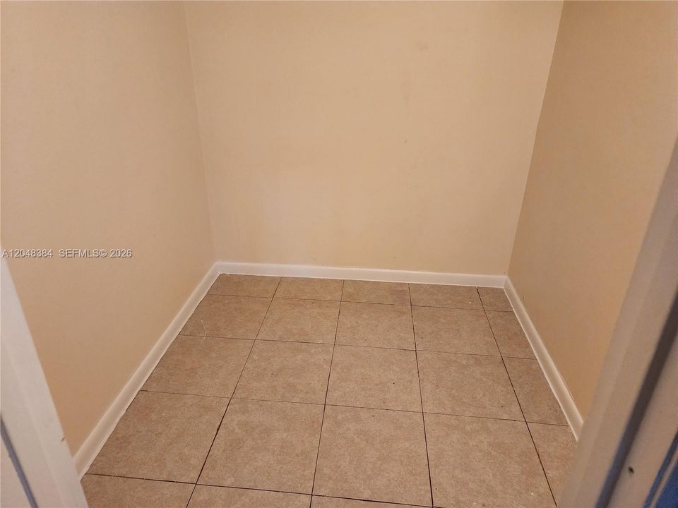For Rent: $1,900 (2 beds, 2 baths, 1020 Square Feet)