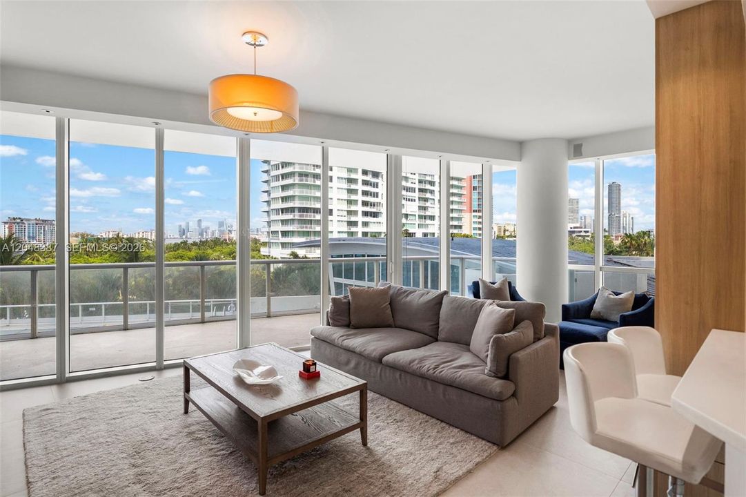 For Rent: $16,500 (2 beds, 2 baths, 1591 Square Feet)