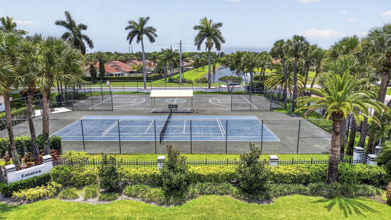 Tennis & Pickle Ball Courts