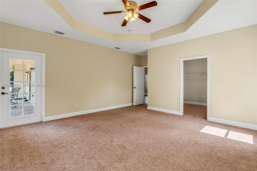 For Sale: $819,000 (4 beds, 3 baths, 2519 Square Feet)