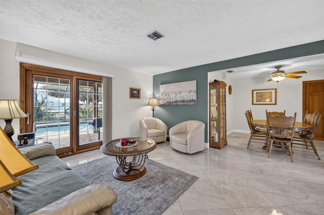 11-web-or-mls-3A5A9431