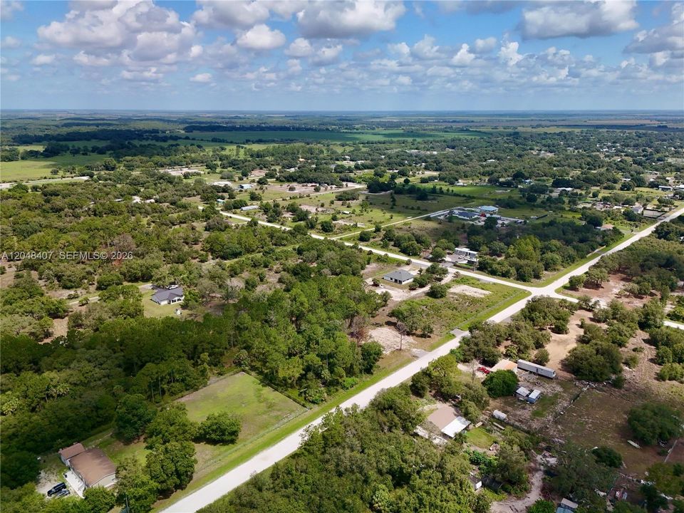 待售: $65,000 (1.09 acres)