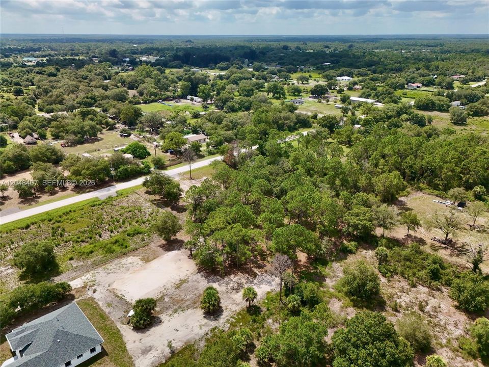 待售: $65,000 (1.09 acres)