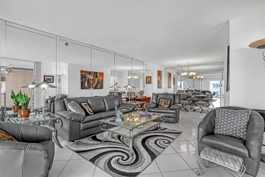 3221 S Ocean #1003