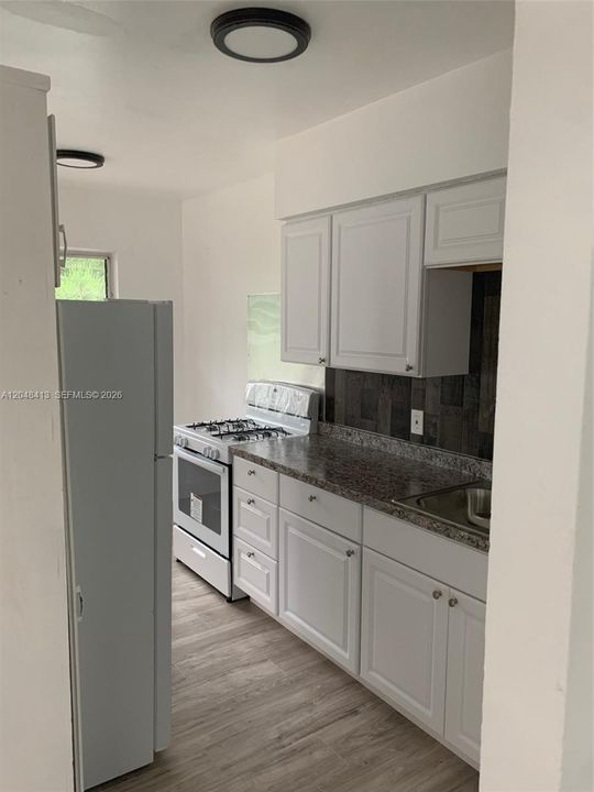 For Rent: $1,500 (1 beds, 1 baths, 600 Square Feet)