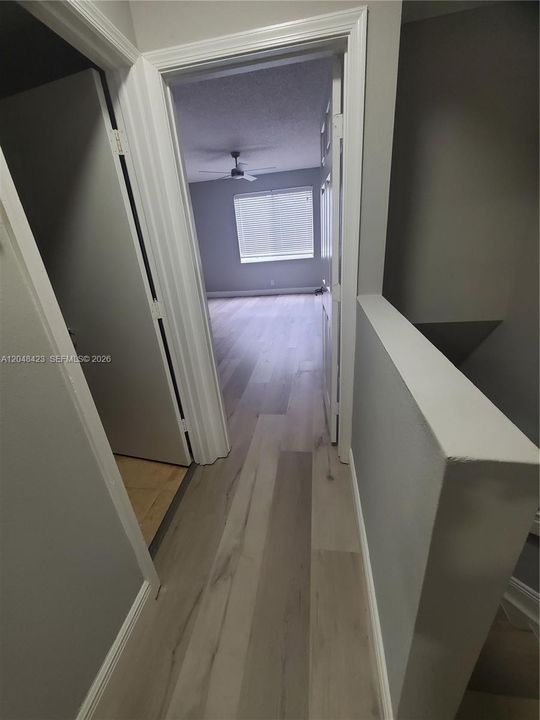 For Rent: $2,400 (2 beds, 1 baths, 1110 Square Feet)
