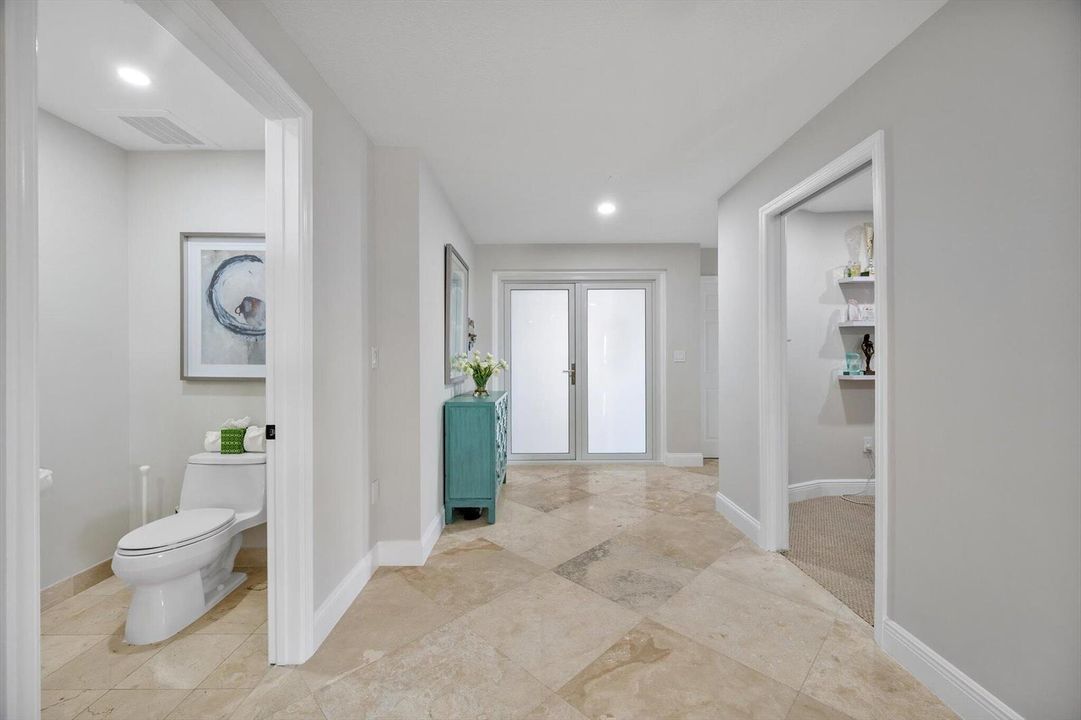 10-615 Bayshore Dr_010