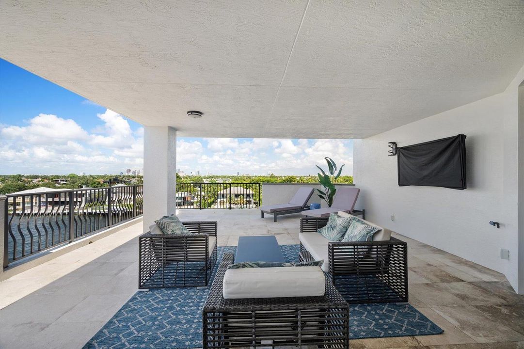 40-615 Bayshore Dr_040