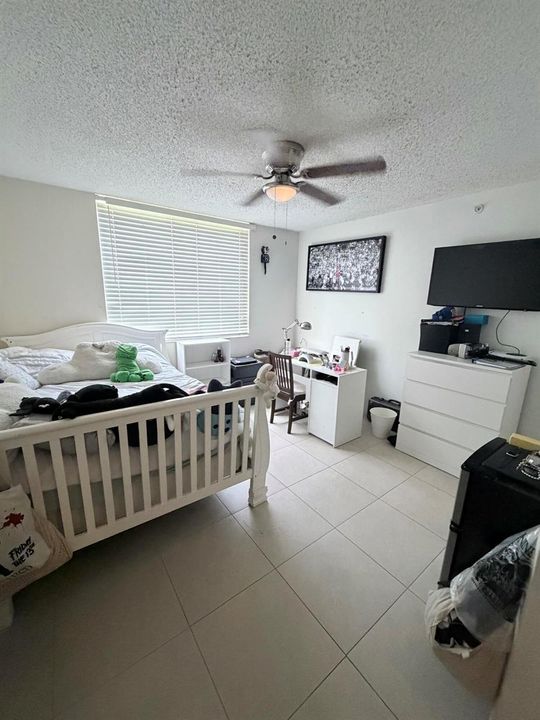 7880 apt 106 bedroom 1