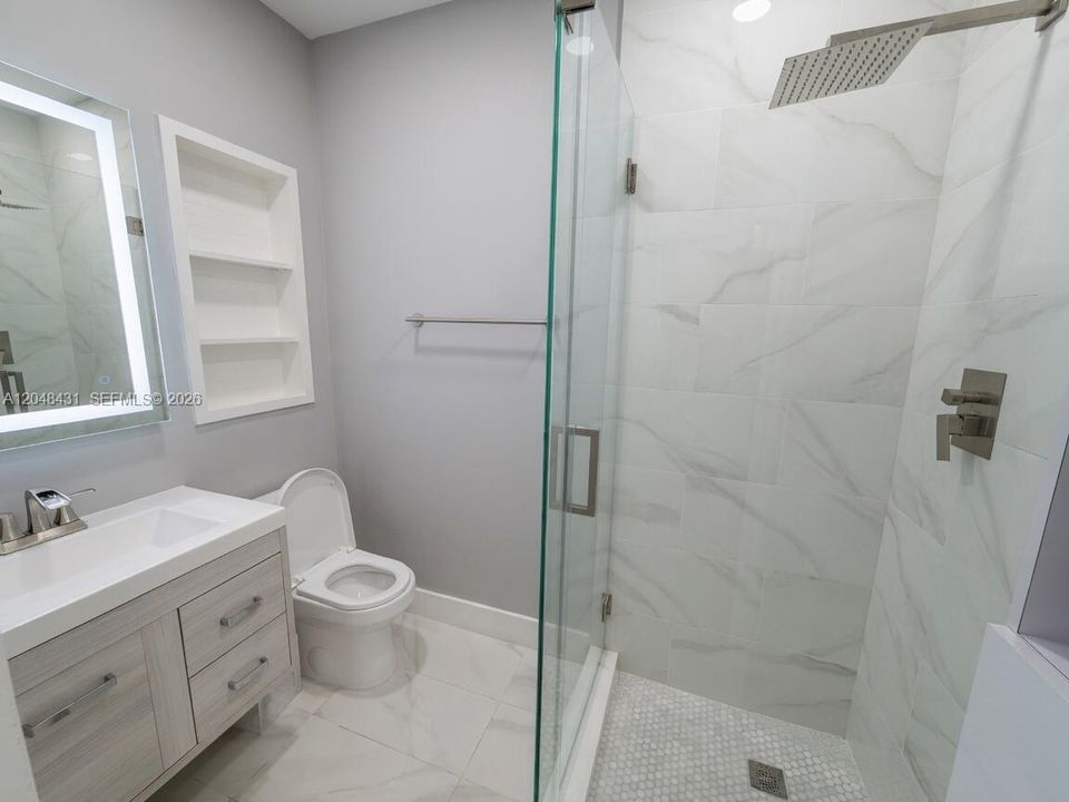 For Sale: $2,485,000 (4 beds, 4 baths, 2467 Square Feet)