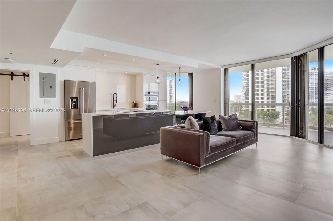 For Sale: $624,900 (2 beds, 2 baths, 1500 Square Feet)