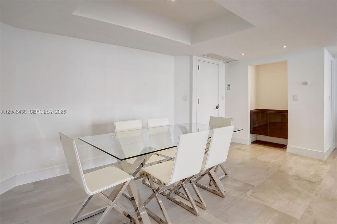 For Sale: $624,900 (2 beds, 2 baths, 1500 Square Feet)