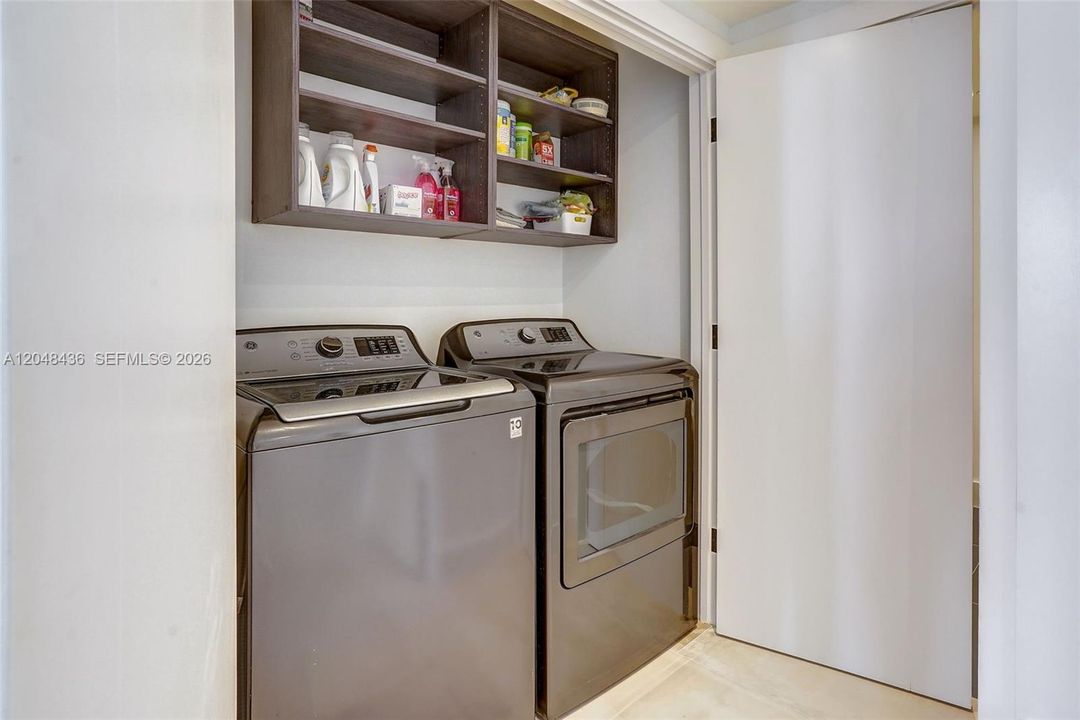 For Sale: $624,900 (2 beds, 2 baths, 1500 Square Feet)