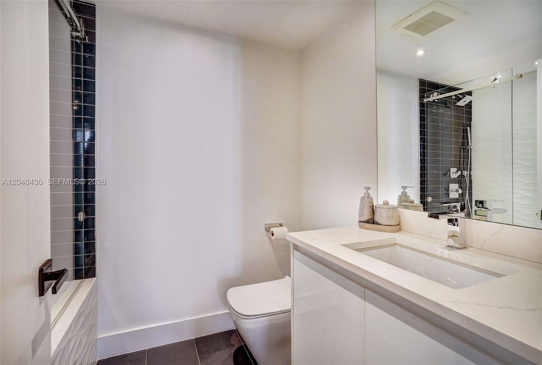 For Sale: $624,900 (2 beds, 2 baths, 1500 Square Feet)