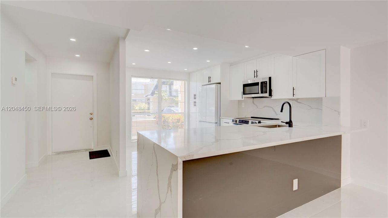 For Sale: $729,000 (3 beds, 2 baths, 1793 Square Feet)