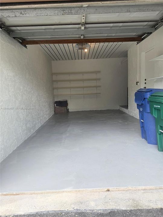 For Rent: $3,300 (3 beds, 2 baths, 1220 Square Feet)
