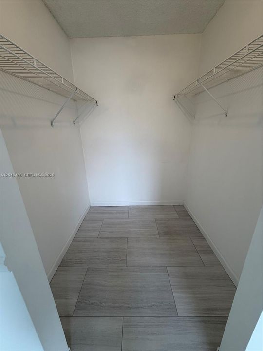 For Rent: $2,900 (3 beds, 2 baths, 1240 Square Feet)