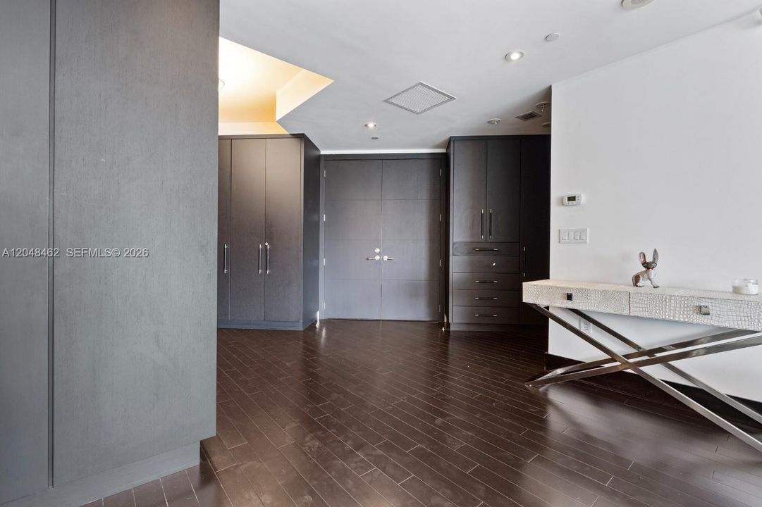 For Sale: $5,000,000 (4 beds, 4 baths, 3357 Square Feet)