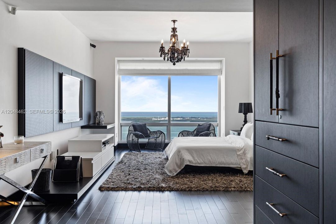For Sale: $5,000,000 (4 beds, 4 baths, 3357 Square Feet)