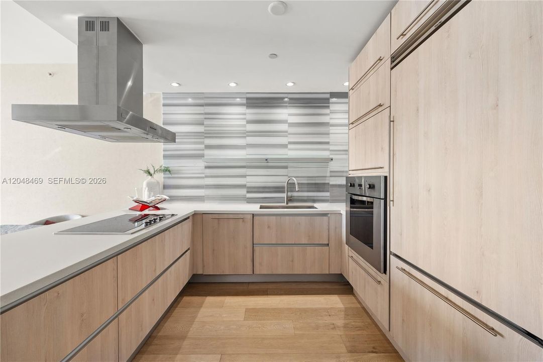 En Renta: $7,950 (2 camas, 2 baños, 1477 Pies cuadrados)