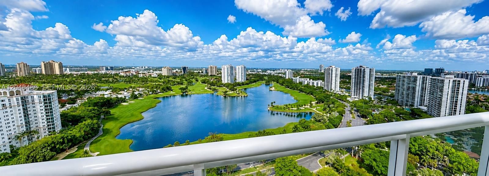En Venta: $950,000 (3 camas, 2 baños, 2290 Pies cuadrados)