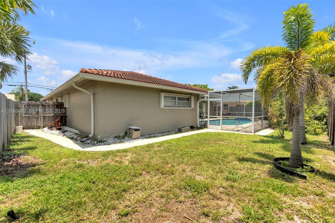 待售: $1,099,000 (3 贝兹, 2 浴室, 2130 平方英尺)