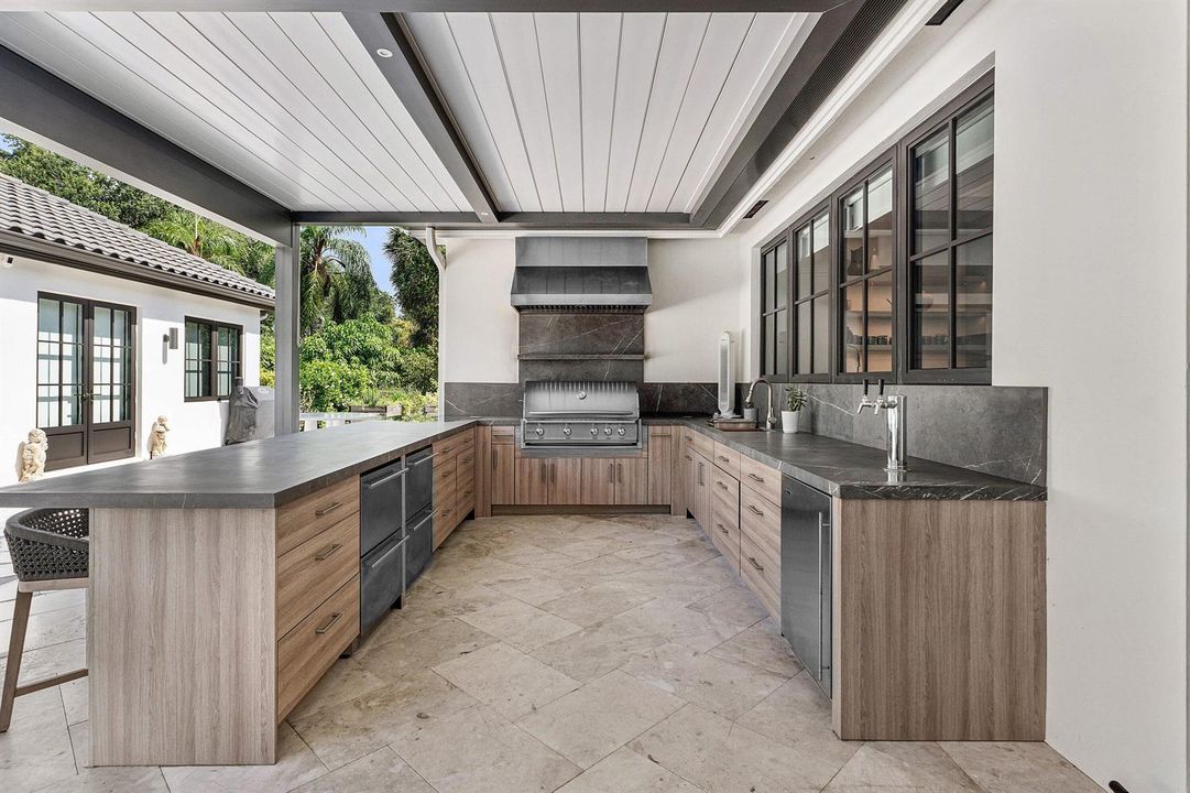 Summer Kitchen