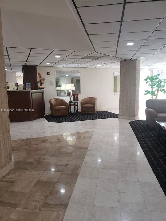 For Rent: $2,200 (2 beds, 2 baths, 1350 Square Feet)