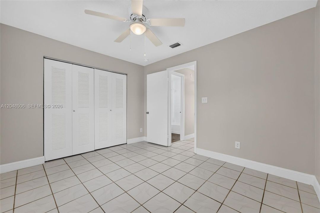 For Sale: $450,000 (2 beds, 2 baths, 1517 Square Feet)