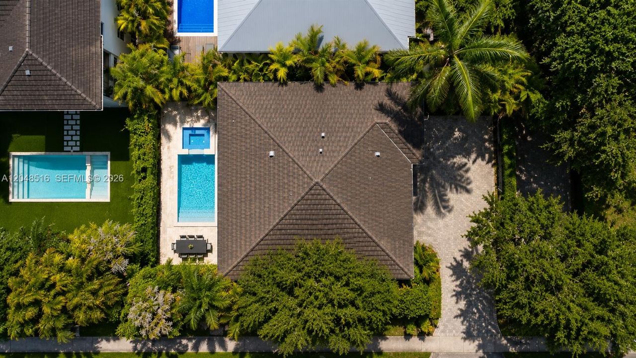 For Sale: $2,650,000 (4 beds, 3 baths, 2846 Square Feet)