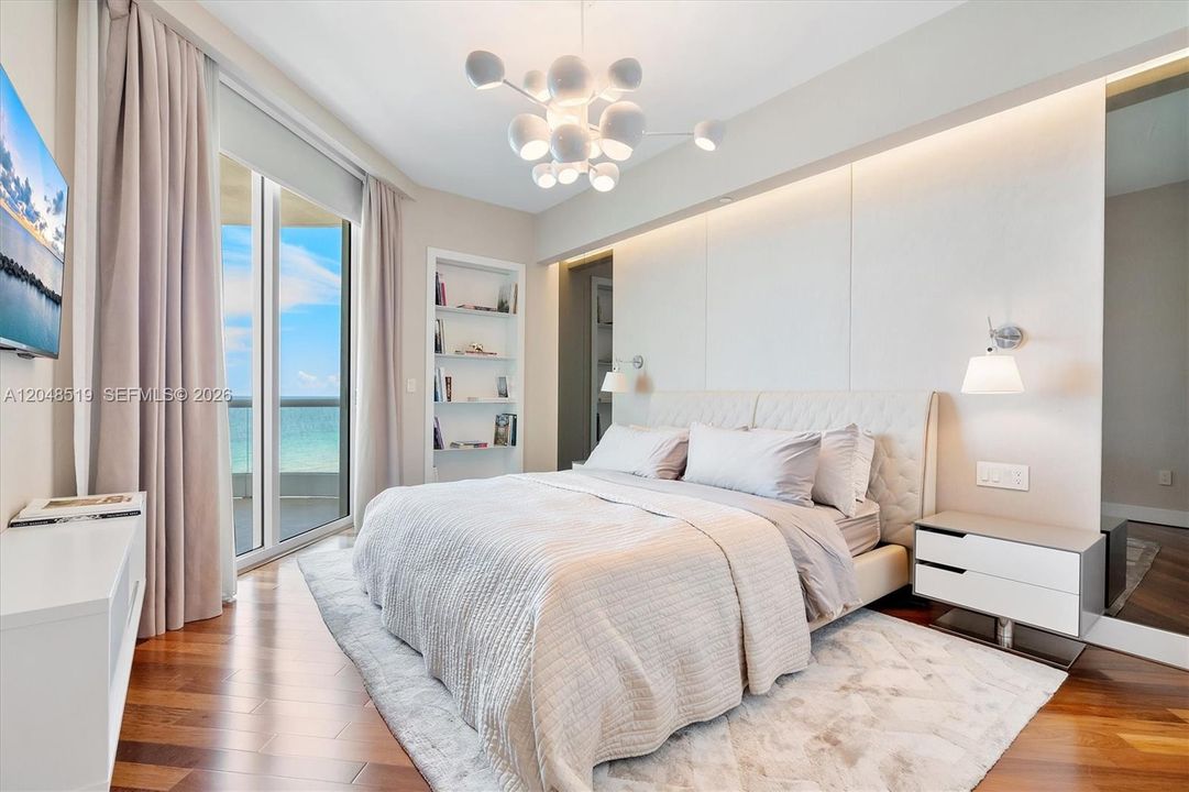 For Sale: $2,650,000 (2 beds, 2 baths, 2235 Square Feet)
