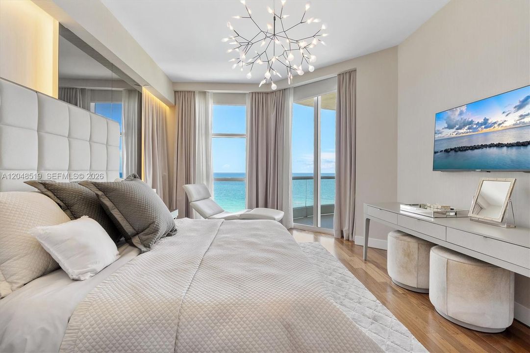 For Sale: $2,650,000 (2 beds, 2 baths, 2235 Square Feet)