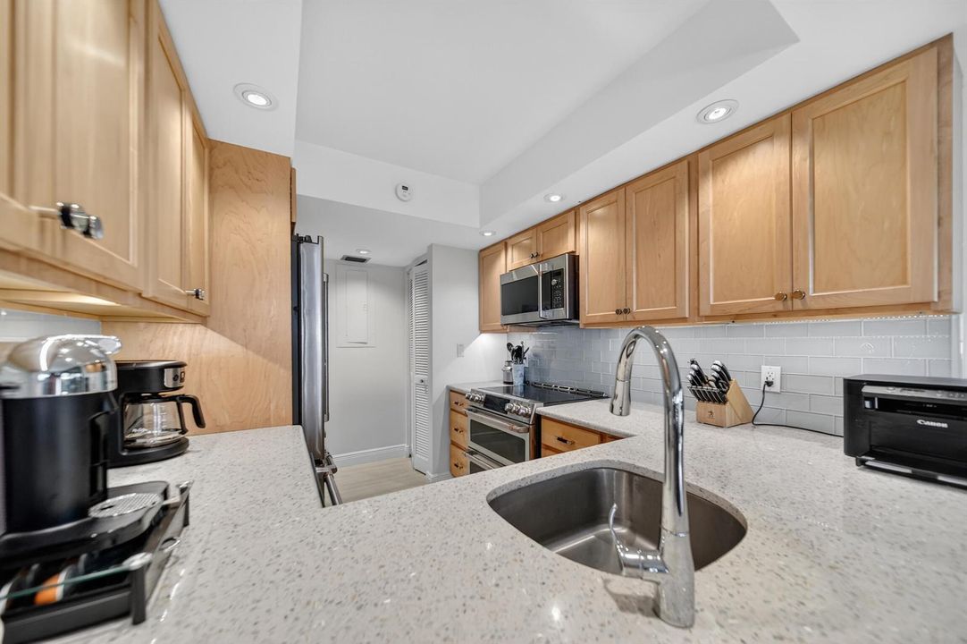 kitchen4.jpg-FULL