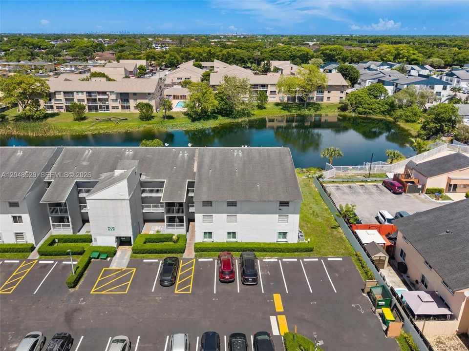 For Sale: $269,900 (3 beds, 2 baths, 1119 Square Feet)