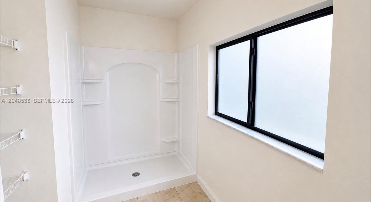 For Sale: $420,000 (4 beds, 2 baths, 1648 Square Feet)