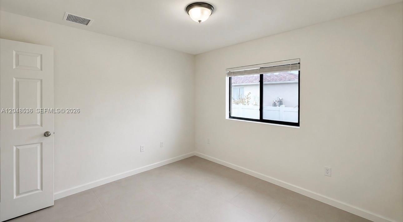 For Sale: $420,000 (4 beds, 2 baths, 1648 Square Feet)