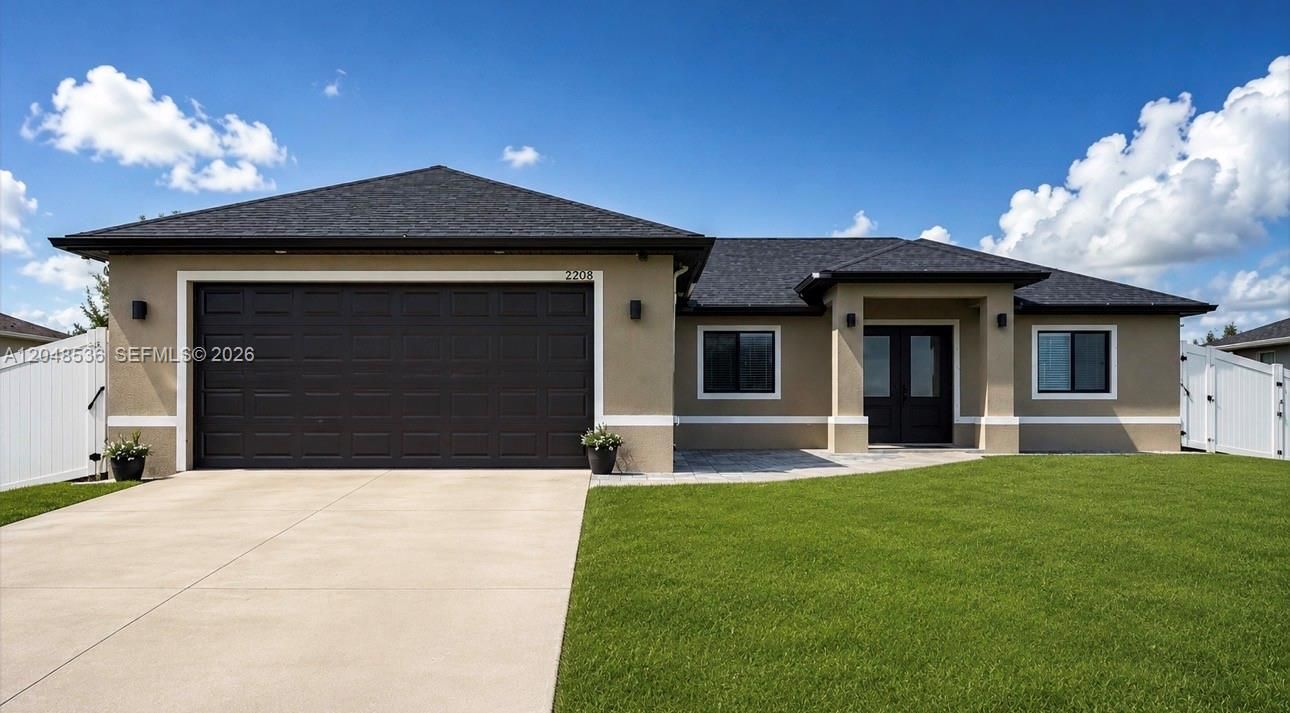 For Sale: $420,000 (4 beds, 2 baths, 1648 Square Feet)