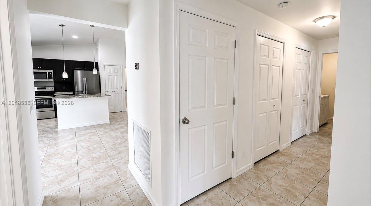 For Sale: $420,000 (4 beds, 2 baths, 1648 Square Feet)