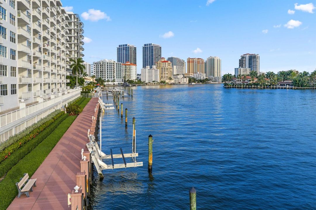 511 Bayshore Drive - 87