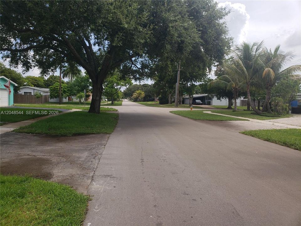 Home for sale Pembroke Pines FL 33023