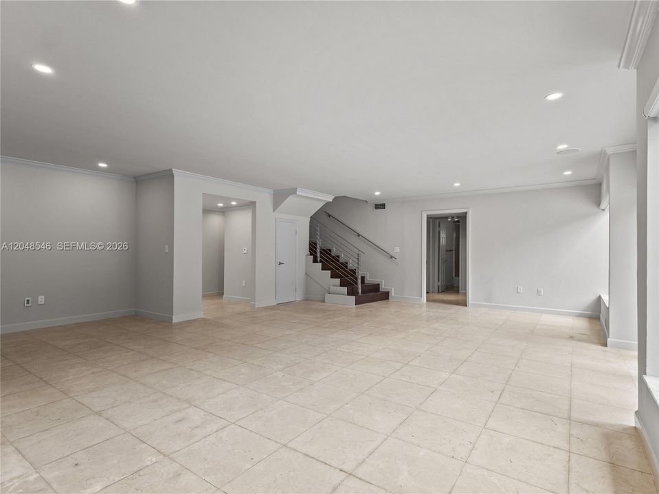 For Rent: $17,000 (4 beds, 4 baths, 2624 Square Feet)