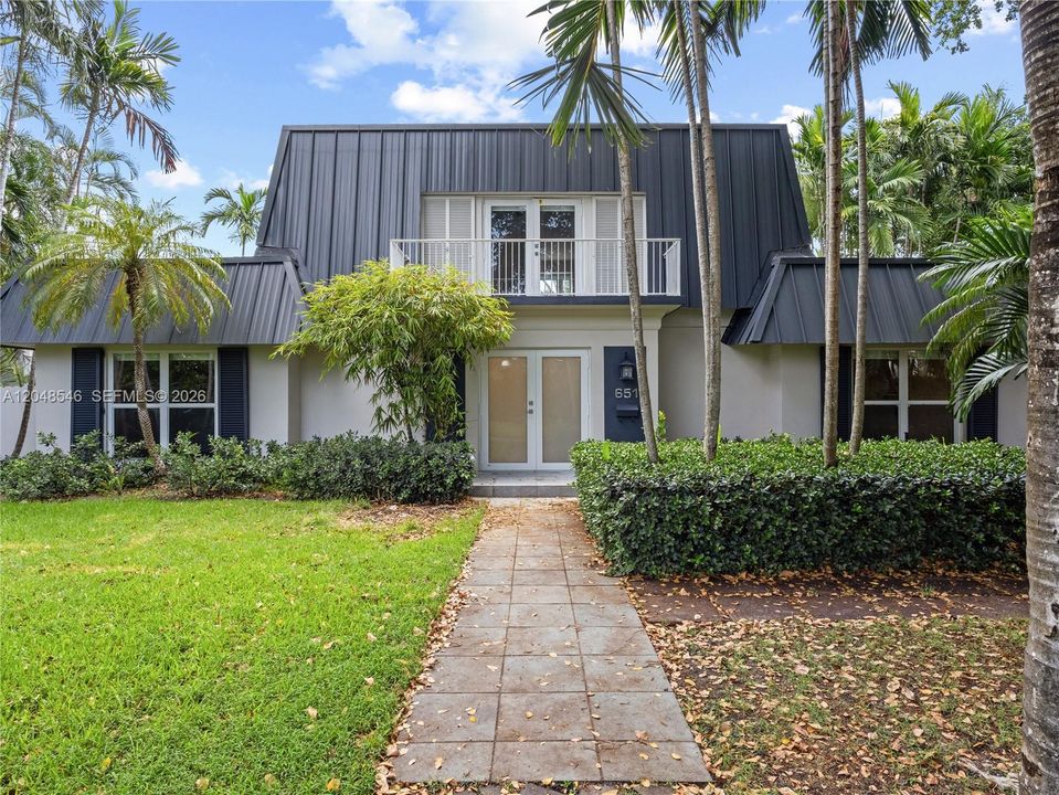 For Rent: $17,000 (4 beds, 4 baths, 2624 Square Feet)