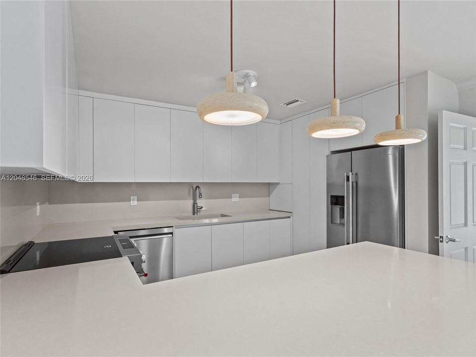 For Rent: $17,000 (4 beds, 4 baths, 2624 Square Feet)