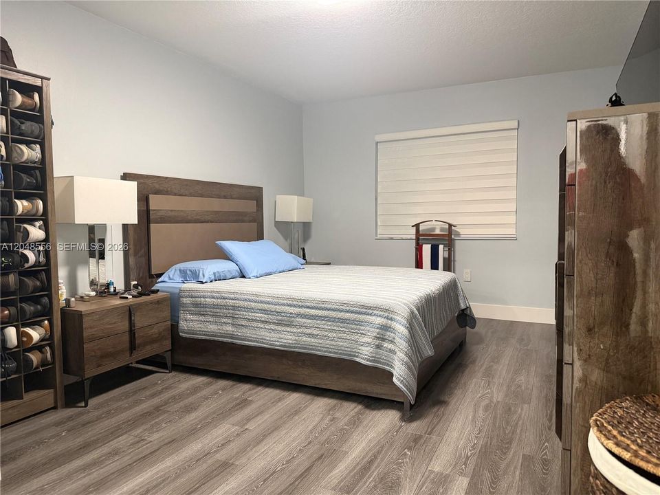For Rent: $4,500 (3 beds, 2 baths, 1813 Square Feet)